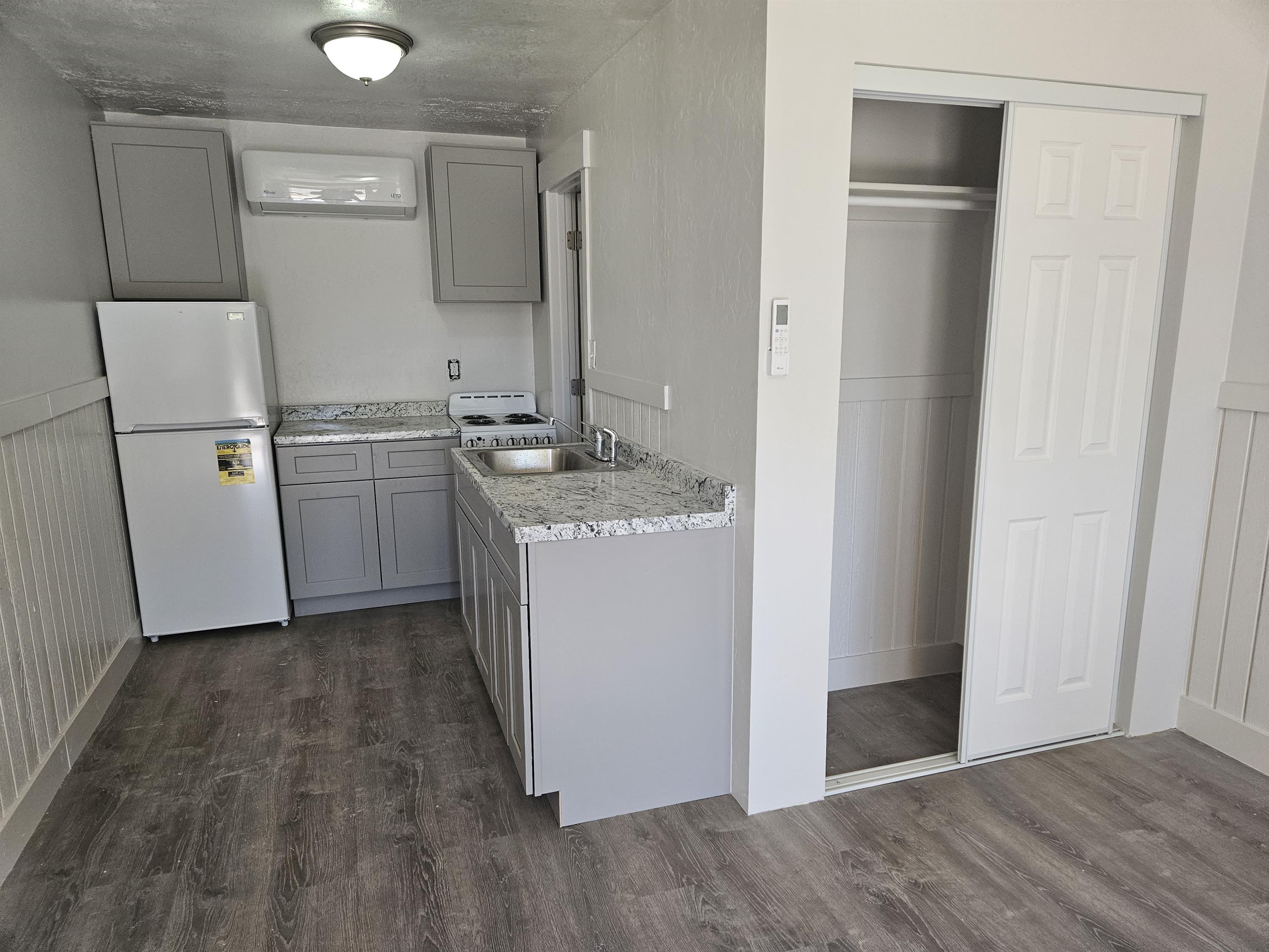1180 Cove View Road - 11